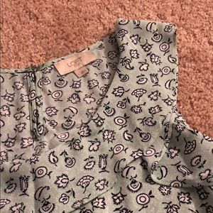 LOFT shell blouse with flounce neckline